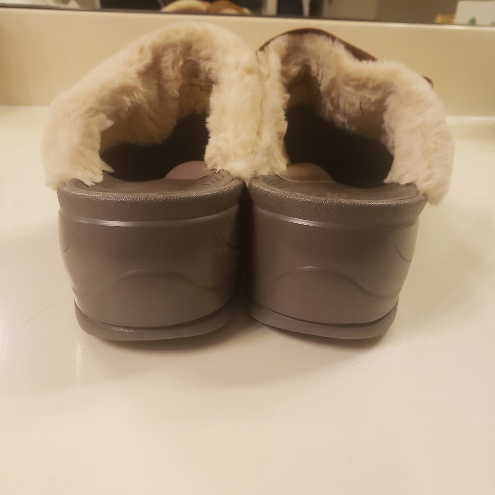 Mules - Picture 4 of 6